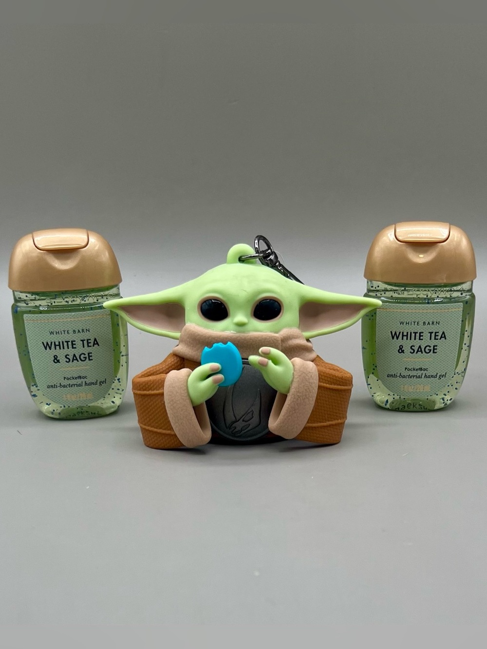 Bath & Body Works X Star Wars GROGU Pocketbac Holder & 2 Hand Gels EXCLUSIVE